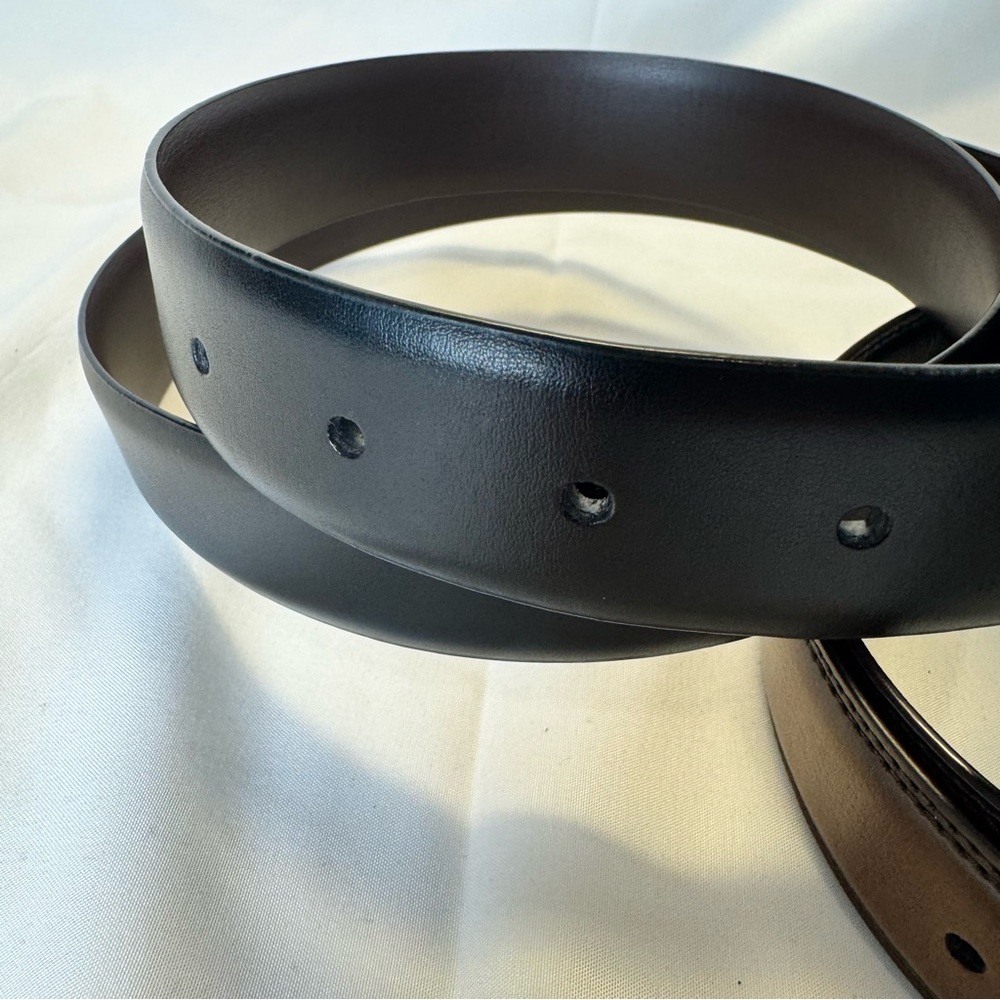 Two Perry Ellis Brown/Black Leather Reversible Belts - Black/Gunmetal 30/32 - Picture 7 of 13